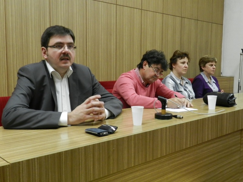 Fotogaléria Tretie verejné stretnutie primátora s občanmi MČ Centrum (14.11.2011) (7) Tretie verejné stretnutie primátora s občanmi MČ Centrum (14.11.2011)