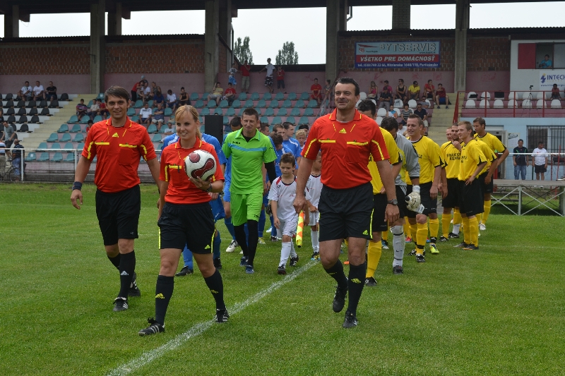Fotogaléria Futbalový turnaj O pohár primátora mesta Partizánske (23.6.2012) (24) Futbalový turnaj O pohár primátora mesta Partizánske (23.6.2012)