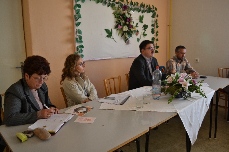 Fotogaléria Októbrové verejné stretnutie primátora s obyvateľmi Šimonovian (8.10.2012) (6) Októbrové verejné stretnutie primátora s obyvateľmi Šimonovian (8.10.2012)