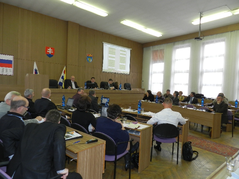 Fotogaléria Decembrové zasadnutie Mestského zastupiteľstva v Partizánskom (11.12.2012) (8) Decembrové zasadnutie Mestského zastupiteľstva v Partizánskom (11.12.2012)
