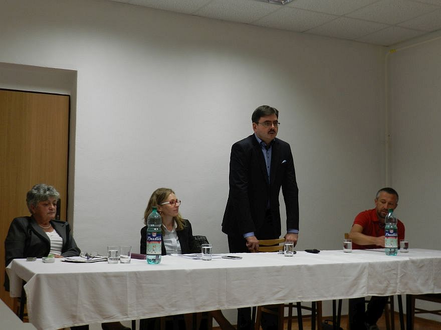 Fotogaléria Októbrové verejné stretnutie primátora s obyvateľmi Šimonovian (20.10.2014) (7) Októbrové verejné stretnutie primátora s obyvateľmi Šimonovian (20.10.2014)