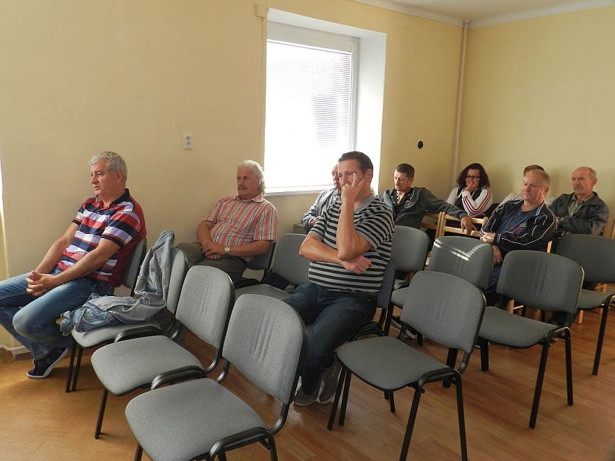 Fotogaléria Jesenné verejné stretnutia primátora s obyvateľmi Návojoviec, Malých a Veľkých Bielic (21.-23.9.2015) (12) Jesenné verejné stretnutia primátora s obyvateľmi Návojoviec, Malých a Veľkých Bielic (21.-23.9.2015)