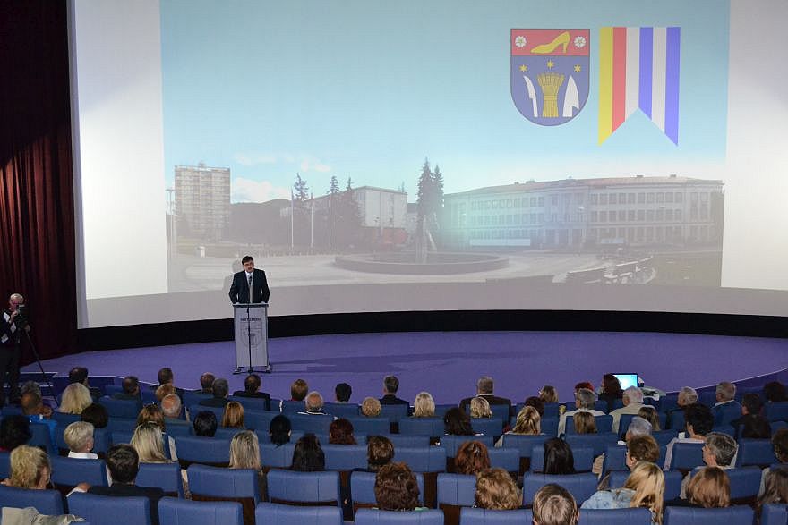 Fotogaléria Diskusné fórum pri príležitosti 3. výročia pochodu za prehĺbenie práv slušných ľudí (29.9.2015) (7) Diskusné fórum pri príležitosti 3. výročia pochodu za prehĺbenie práv slušných ľudí (29.9.2015)