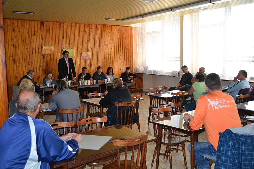 Fotogaléria Jesenné verejné stretnutia primátora s obyvateľmi Šípku, Šimonovian a Štrkovca (28.-30.9.2015) (8) Jesenné verejné stretnutia primátora s obyvateľmi Šípku, Šimonovian a Štrkovca (28.-30.9.2015)