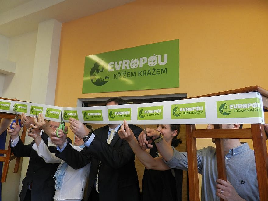 Fotogaléria Otvorenie interaktívnej expozície Európou krížom krážom vo V. Meziříčí (22.4.2016) (14) Otvorenie interaktívnej expozície Európou krížom krážom vo V. Meziříčí (22.4.2016)