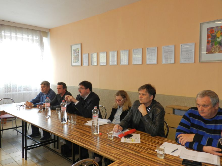 Fotogaléria Jarné verejné stretnutia primátora s obyvateľmi Luhov II, Luhov I a Centra (25, 27.-28.4.2016) (8) Jarné verejné stretnutia primátora s obyvateľmi Luhov II, Luhov I a Centra (25, 27.-28.4.2016)
