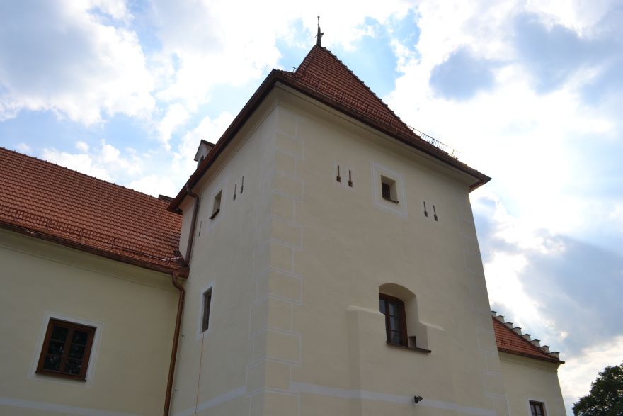 Fotogaléria Slávnostné otvorenie Vodného hradu v Šimonovanoch (20.5.2016) (36) Slávnostné otvorenie Vodného hradu v Šimonovanoch (20.5.2016)
