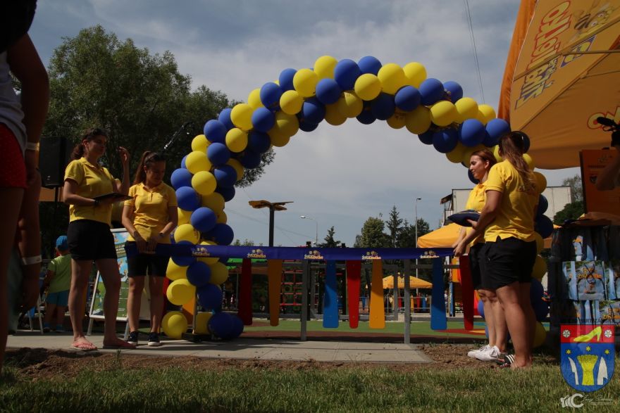 Fotogaléria Slávnostné otvorenie detského ihriska Žihadielko v Partizánskom (15.6.2019) (25) Slávnostné otvorenie detského ihriska Žihadielko v Partizánskom (15.6.2019)